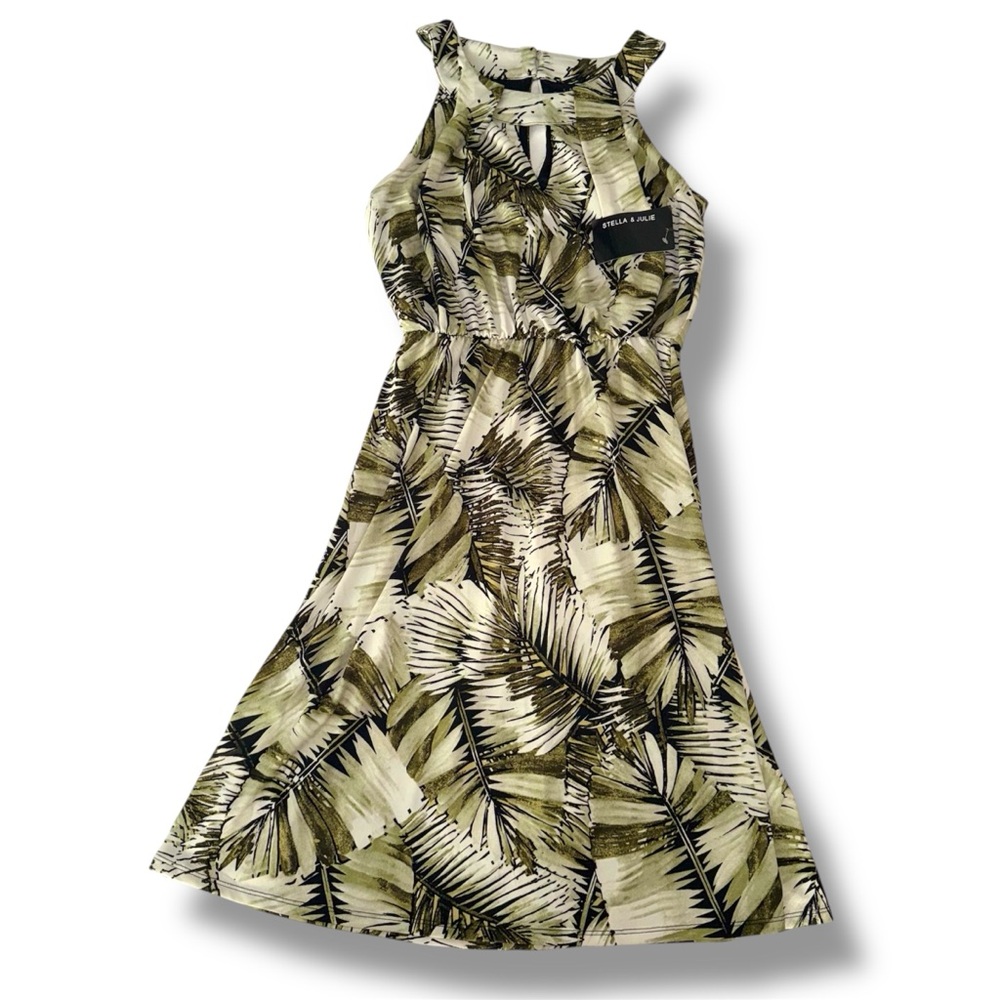 NWT Green Palm Print Midi Dress Stretchy Comfortable Flowy Casual Summer Size 6